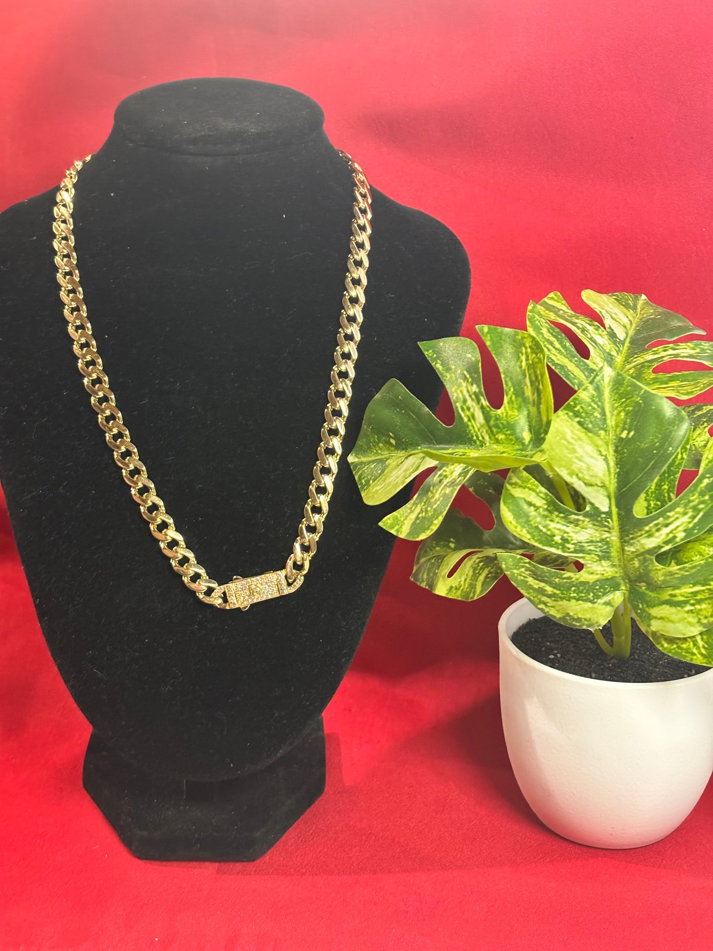 Mónaco size 16 oro14K
